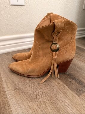 Frye Suede Tassel Ankle Boots - Tan